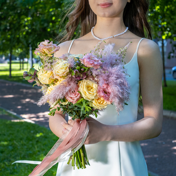 Купить Свадебный букет в стиле Бохо "Богема" в  с бесплатной доставкой: цена, фото, описание