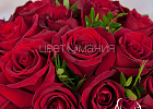 Купить «25 красных роз» в шляпной коробке в Санкт-Петербурге с бесплатной доставкой: цена, фото, описание