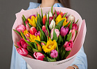 Купить Букет 35 тюльпанов микс в  с бесплатной доставкой: цена, фото, описание