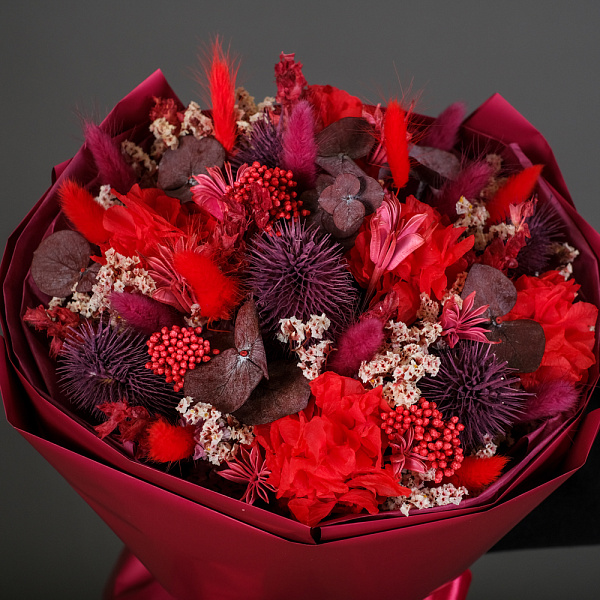 Купить Букет из сухоцветов «Красное вино» в  с бесплатной доставкой: цена, фото, описание