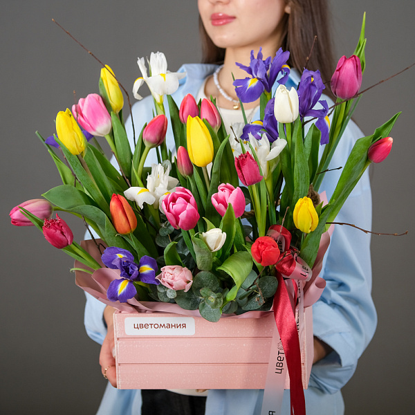 Купить Композиция в ящике «Весенний микс» в  с бесплатной доставкой: цена, фото, описание