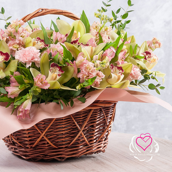 Купить Корзина «Дивный сад» в  с бесплатной доставкой: цена, фото, описание