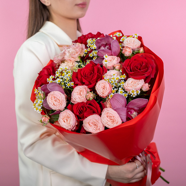Купить Букет «Горячий шик» в  с бесплатной доставкой: цена, фото, описание