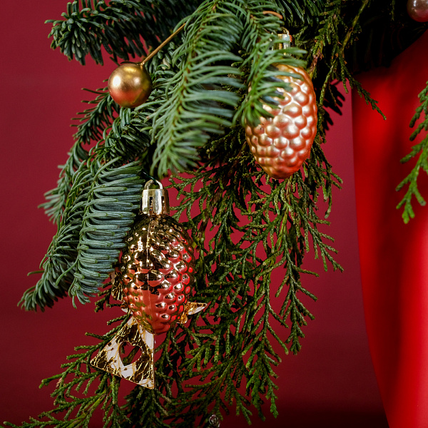 Купить Композиция в сумочке «С Новым годом!» в  с бесплатной доставкой: цена, фото, описание