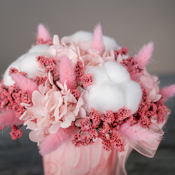 Купить Композиция из сухоцветов «Маленькая Франция» в  с бесплатной доставкой: цена, фото, описание