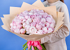 Купить Букет из 50 розовых пионов (Премиум) в  с бесплатной доставкой: цена, фото, описание