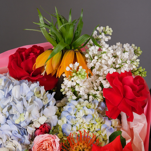 Купить Букет «Эндорфин» в  с бесплатной доставкой: цена, фото, описание