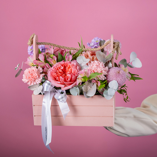 Купить Композиция в деревянном ящике «Утро в Париже» в  с бесплатной доставкой: цена, фото, описание