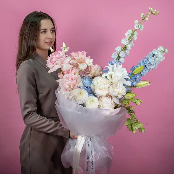 Купить Букет «Достучаться до небес» в  с бесплатной доставкой: цена, фото, описание