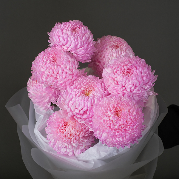 Купить Букет из 9 розовых хризантем в  с бесплатной доставкой: цена, фото, описание