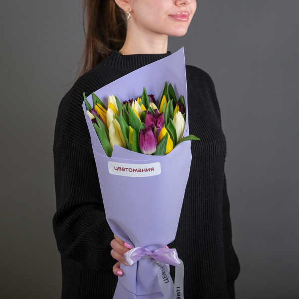 Купить Букет из 25 тюльпанов микс в  с бесплатной доставкой: цена, фото, описание