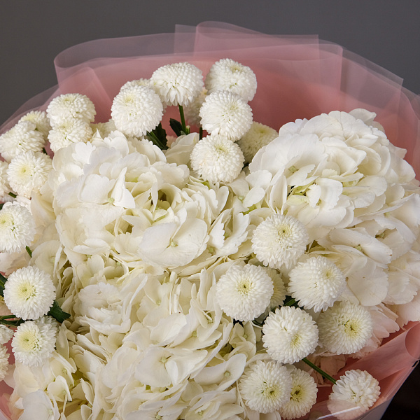 Купить Букет «Белые ночи» в  с бесплатной доставкой: цена, фото, описание