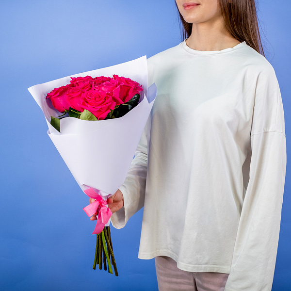 Купить Букет из 9 розовых роз 50 см (Эквадор) в  с бесплатной доставкой: цена, фото, описание
