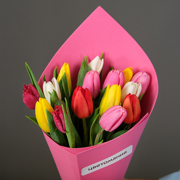 Купить Букет из 15 тюльпанов микс в упаковке в  с бесплатной доставкой: цена, фото, описание