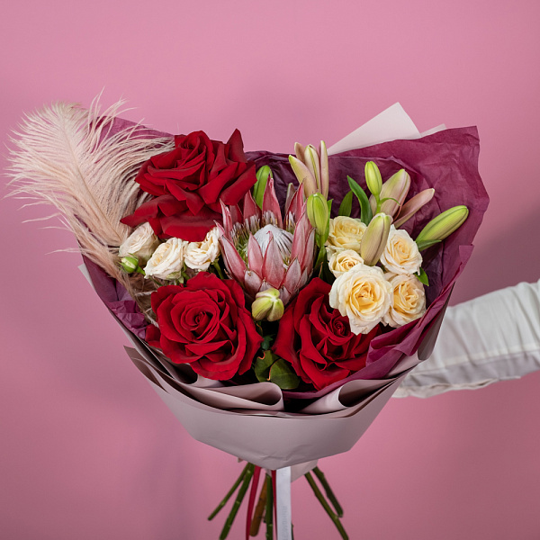 Купить Букет «Винтаж» в  с бесплатной доставкой: цена, фото, описание