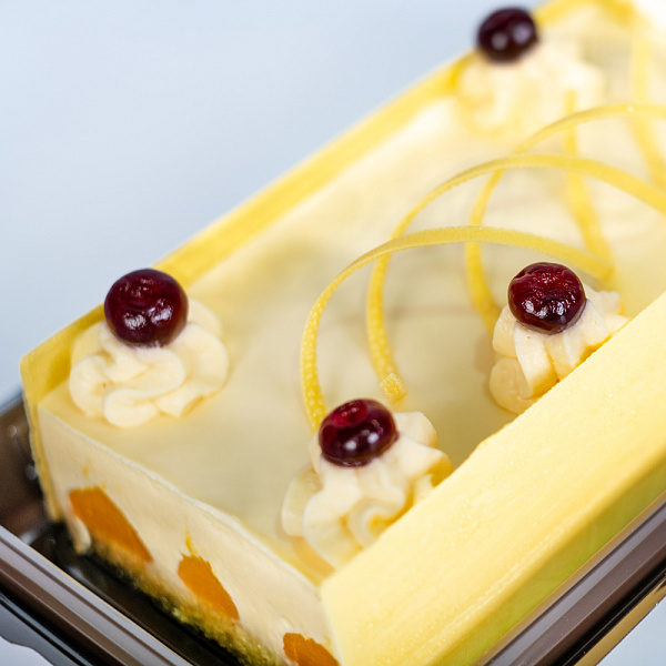 Купить Торт Муссовый «Манго-маракуйя». Золотой состав в  с бесплатной доставкой: цена, фото, описание