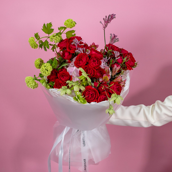 Купить Букет «Скарлетт» в  с бесплатной доставкой: цена, фото, описание