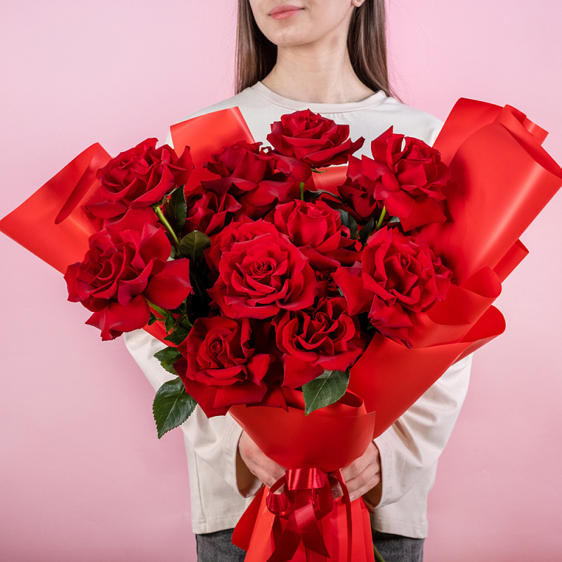 Букет из 15 красных французских роз