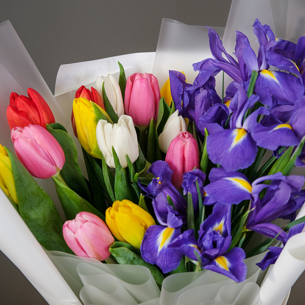 Купить  Букет «Магия весны» в  с бесплатной доставкой: цена, фото, описание