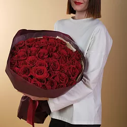Букет из 51 красной розы 40-50 см (Эквадор) Купить Букет из 51 красной розы 40-50 см (Эквадор) в с бесплатной доставкой: цена, фото, описание