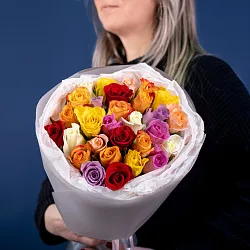 Букет из 29 цветных роз (Кения) Купить Букет из 29 цветных роз (Кения) в с бесплатной доставкой: цена, фото, описание